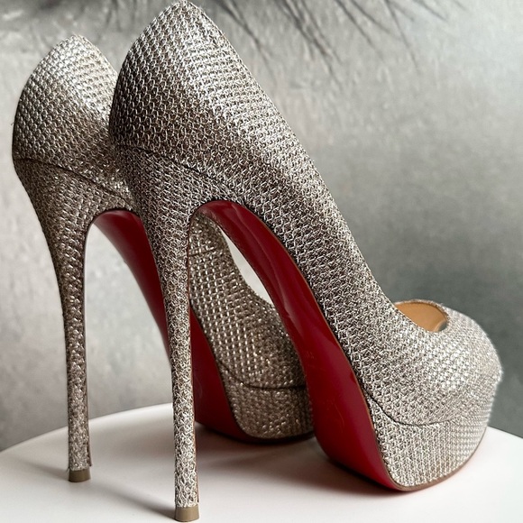 🌺CHRISTIAN LOUBOUTIN 🌺 Fetish Peep 150mm Platform Pumps in Colombe Size: 39.5 - Picture 11 of 15